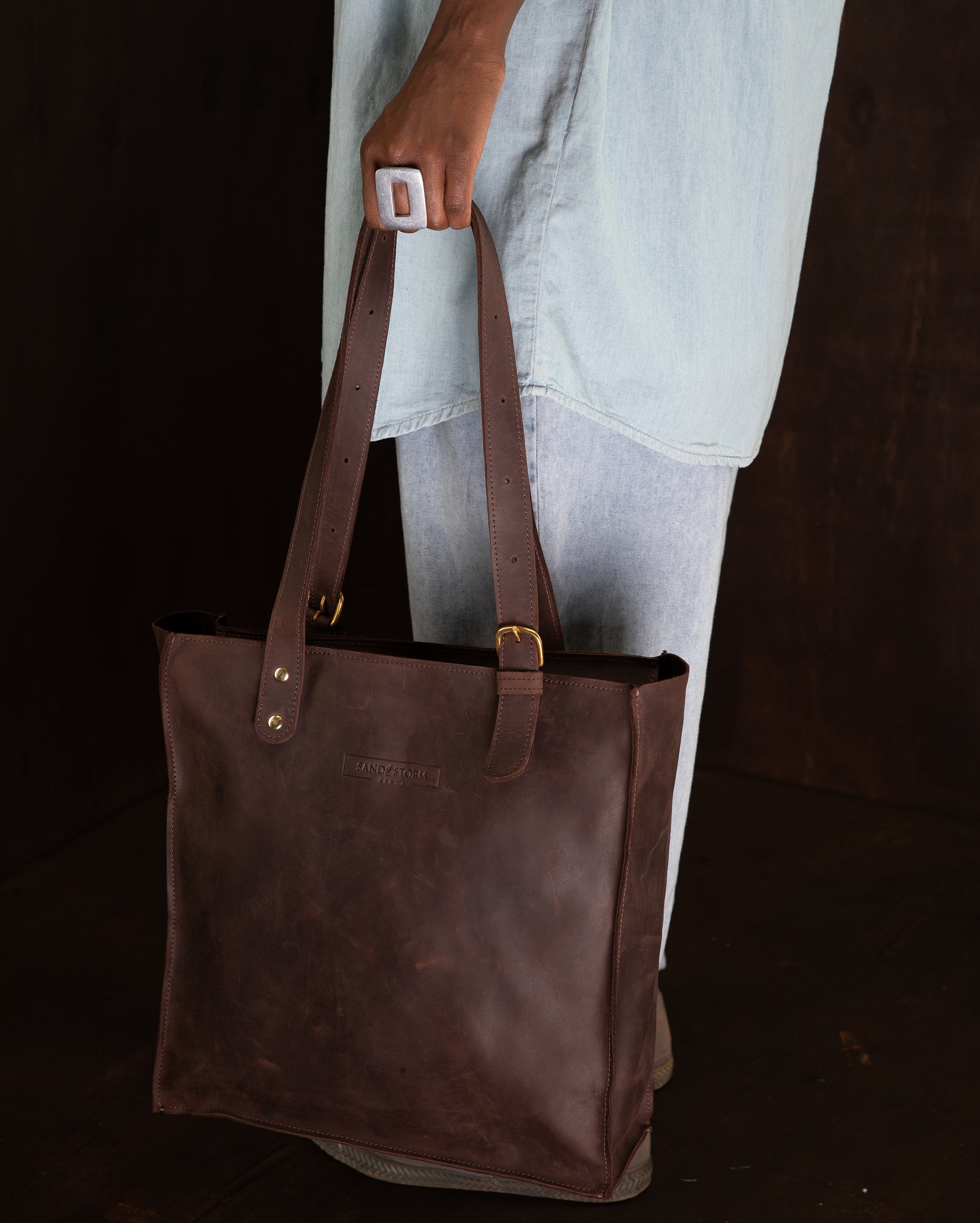 Pull-up Leather Shopper Tote - Sandstorm Kenya (KE)