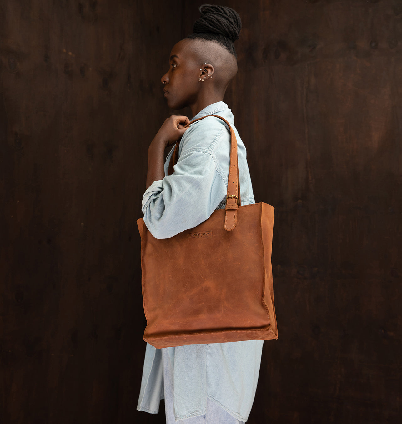 Pull-up Leather Shopper Tote - Sandstorm Kenya (KE)