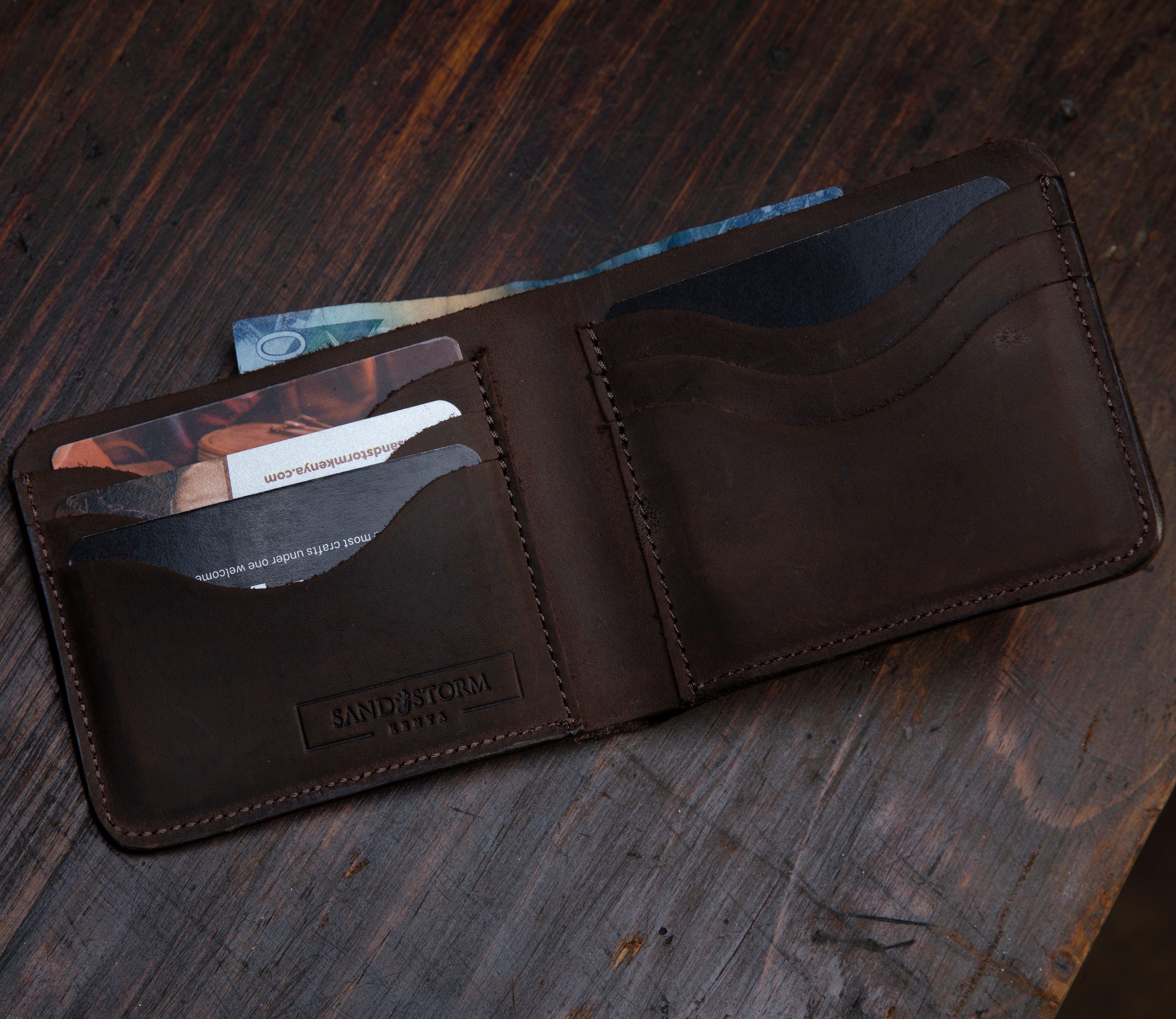 Pull-up Naftali Billfold Wallet