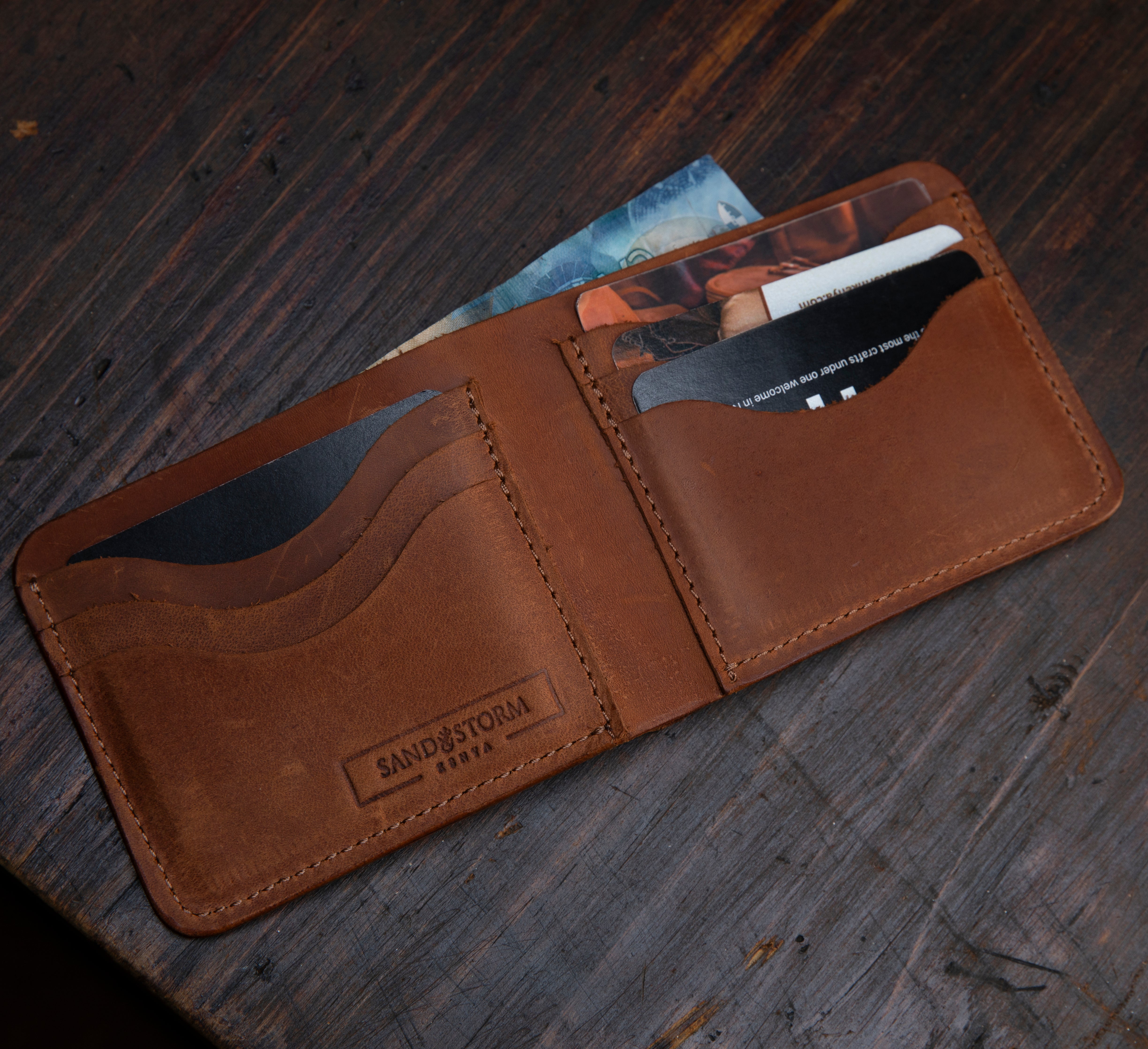 Pull-up Naftali Billfold Wallet