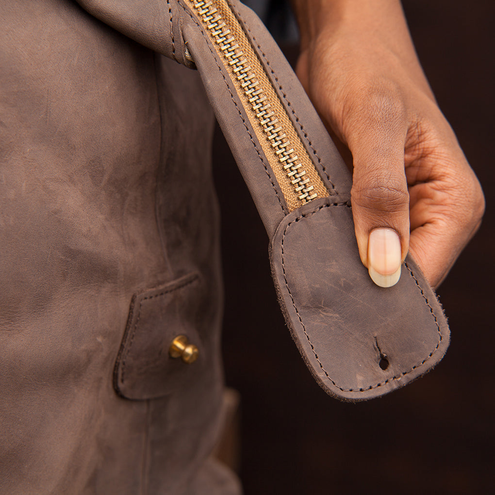 Pull-up Leather Odyssey Weekend Bag - Large - Sandstorm Kenya (KE)