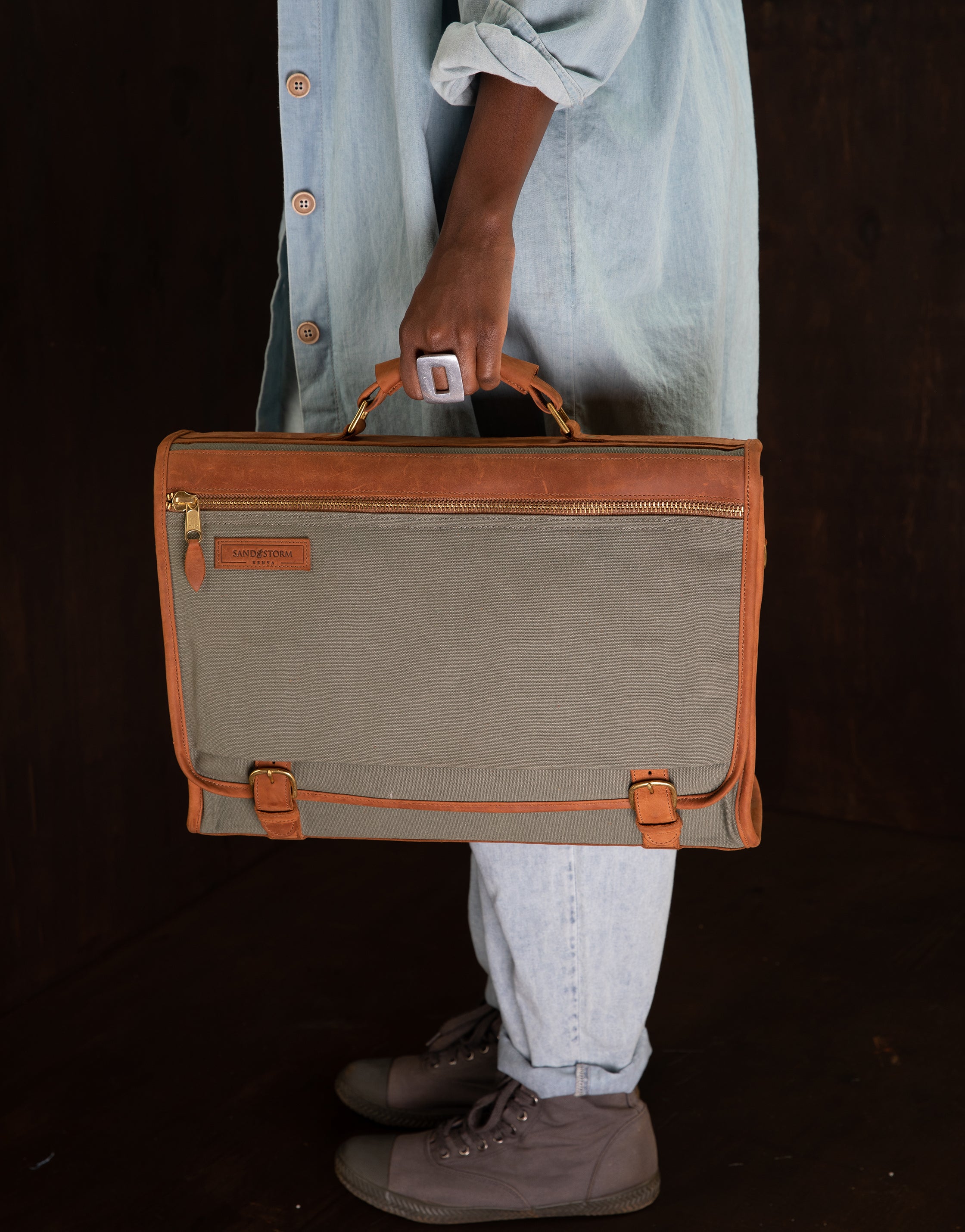 Canvas Executive Briefcase - Sandstorm Kenya (KE)