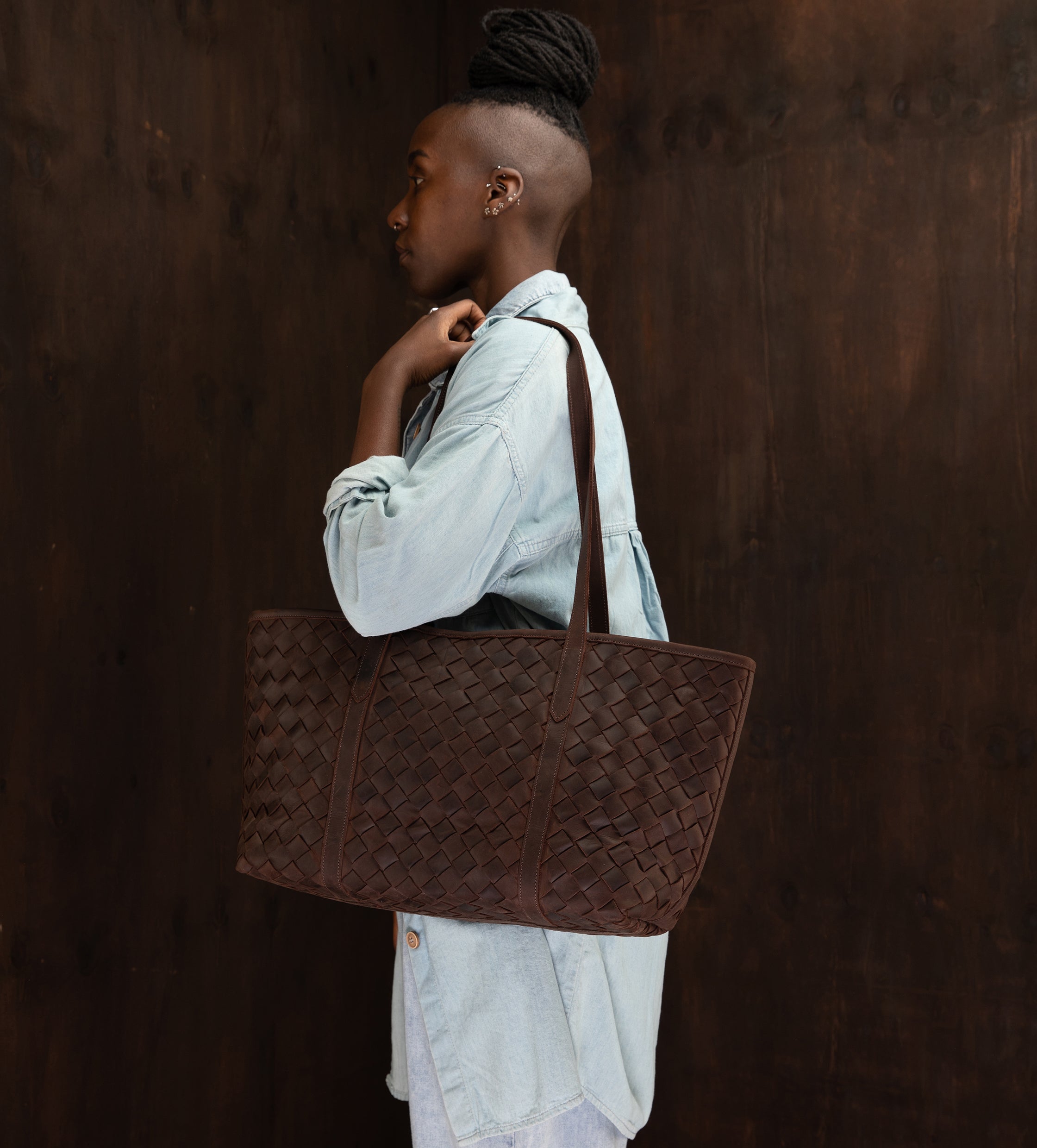 Pull-up Leather Weaved Tote - Sandstorm Kenya (KE)