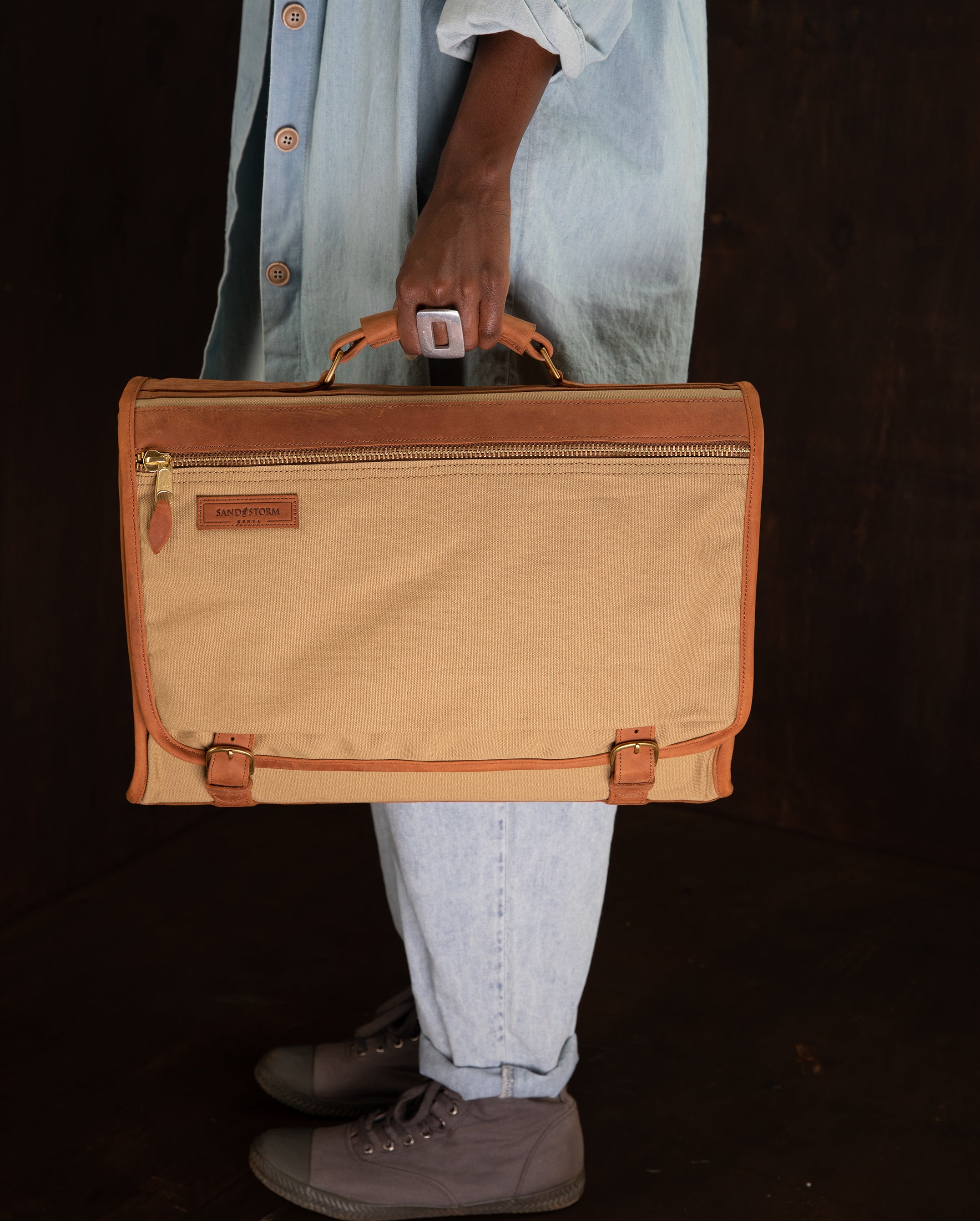 Canvas Executive Briefcase - Sandstorm Kenya (KE)