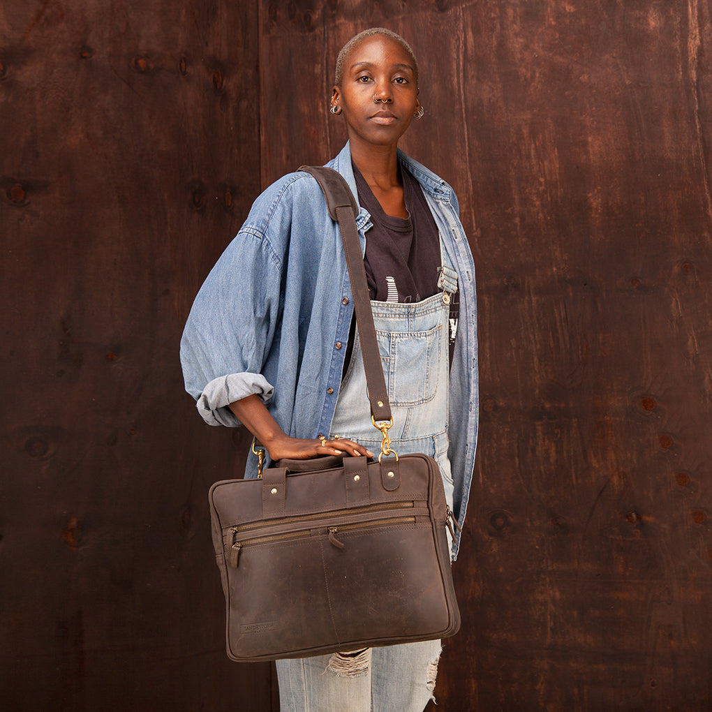 Pull-up Leather Sylvester Work Bag - Sandstorm Kenya (KE)