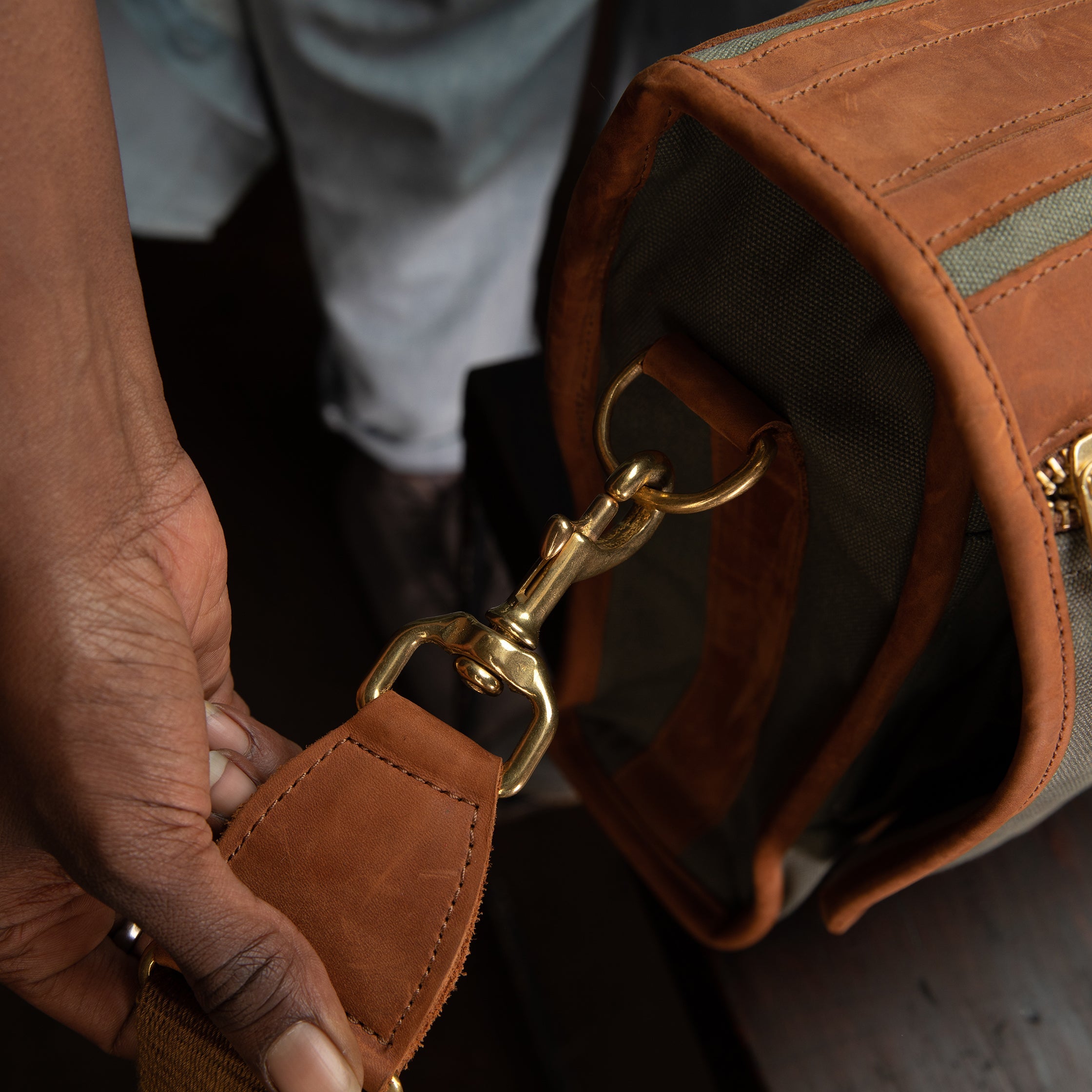 Canvas Executive Briefcase - Sandstorm Kenya (KE)